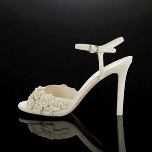 CHANEL Camellia Ankle Strap Interlocking CC Logo Lambskin Leather Heels 38.5